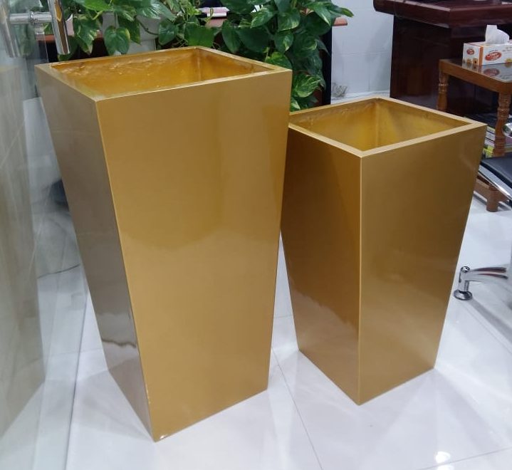 Cubbies Square GRP Pot "Fiber glass"