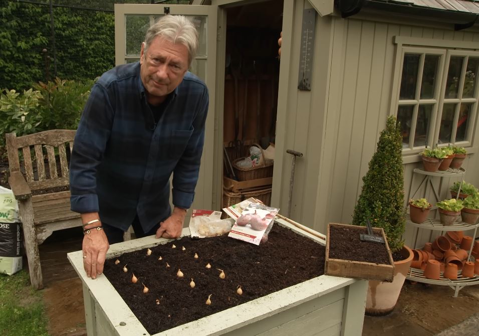 How Alan Titchmarsh’s Gardening Club Is Inspiring a New Generation of Gardeners