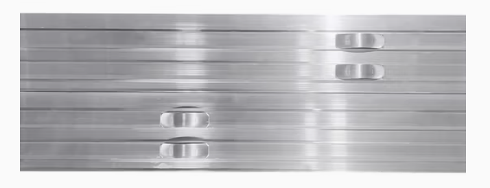 Aluminum Edging for Landscaping in UAE – Durable Garden & Lawn Border Solution